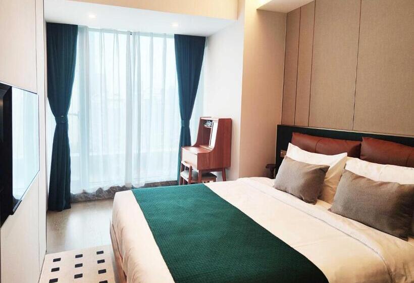 スイート, Cres Asia Residence