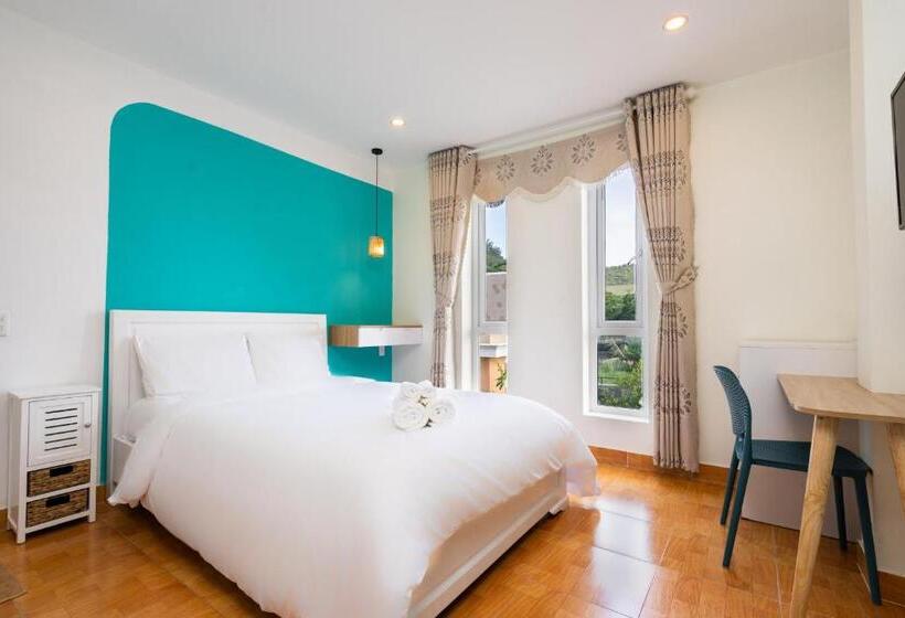 اتاق لوکس با چشمانداز دریا, Sunset Bãi Dâu Boutique Hotel Vũng Tàu