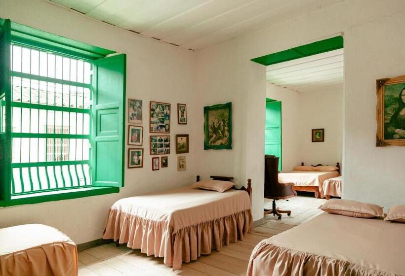 공동 객실, Luzart