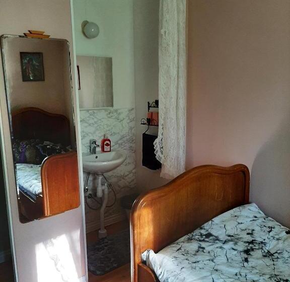 Standart Tek Kişilik Oda, Skogshemmet