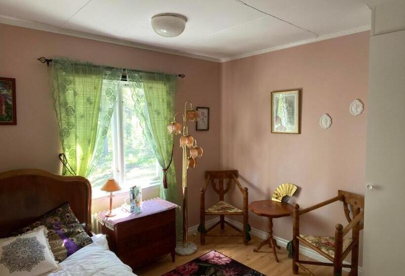 Standart Tek Kişilik Oda, Skogshemmet