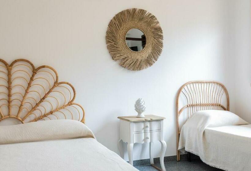 غرفة كلاسيكية ثلاثية, Federico Holidays   Bed & Breakfast Con Piscina