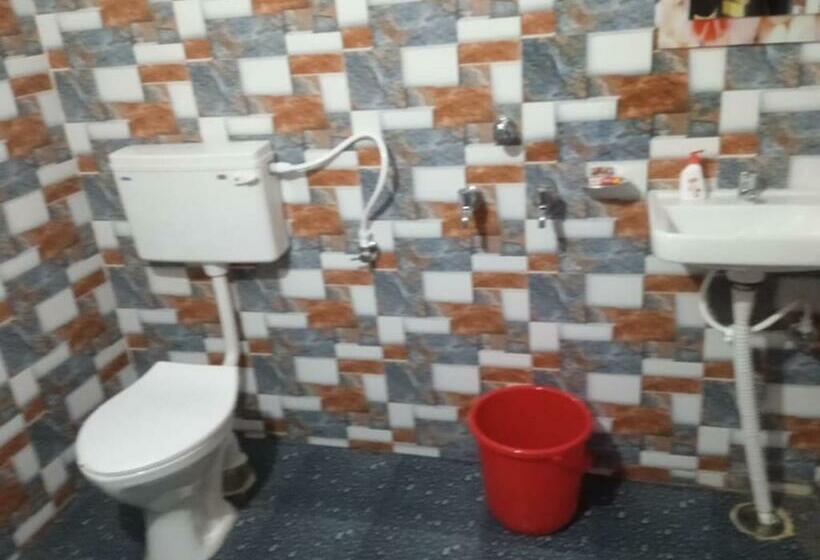 חדר דלוקס, Bhitarkanika Eco Resorts River Side