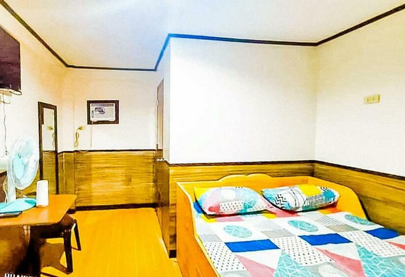 اتاق لوکس, Reddoorz @ Chelsea Bluewave Resort Masbate