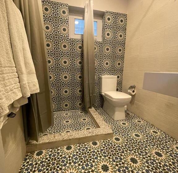 اتاق استاندارد, Silk Route Lodge