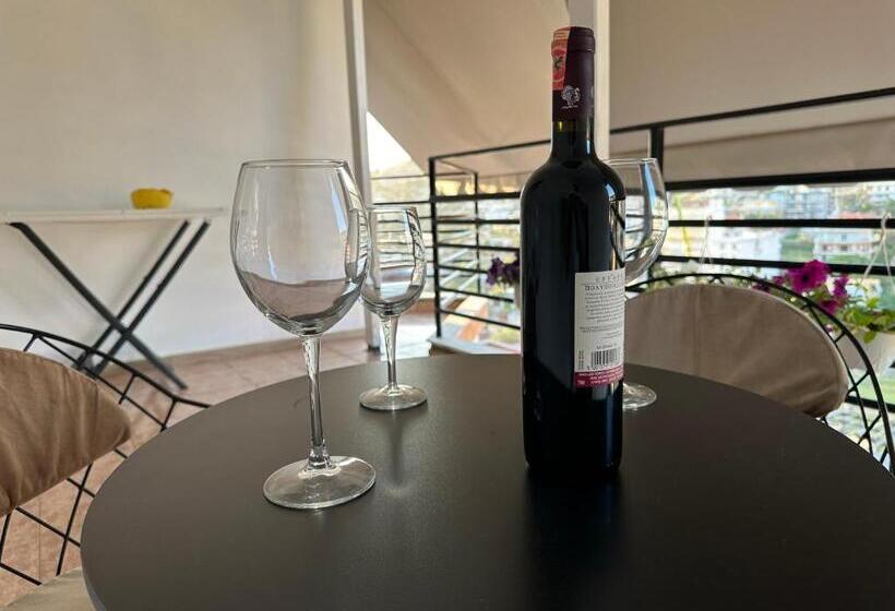 חדר דלוקס עם מרפסת, Suites Kozi