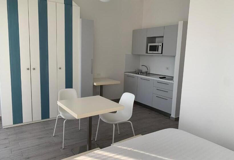 إستوديو قياسى سرير كينج, Daniel Apartments