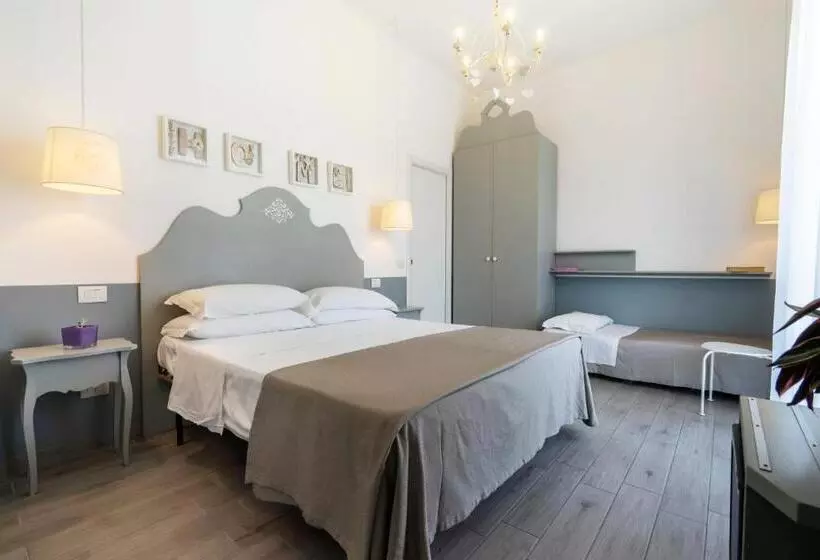デラックストリプルルーム, Daniel Apartments