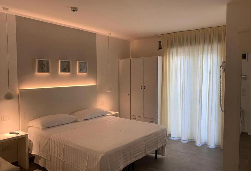 Апартаменты 1 Спальня Вид на Море, Daniel Apartments