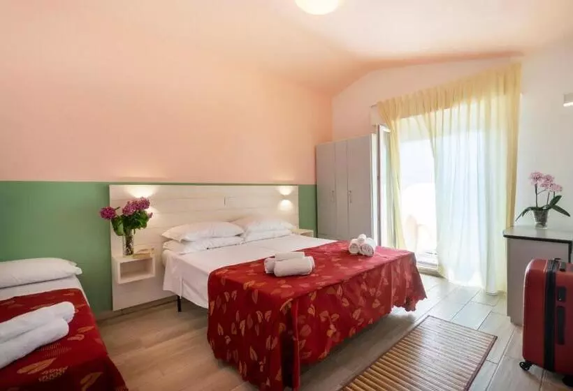 ２ベッドルームアパートメント, Daniel Apartments