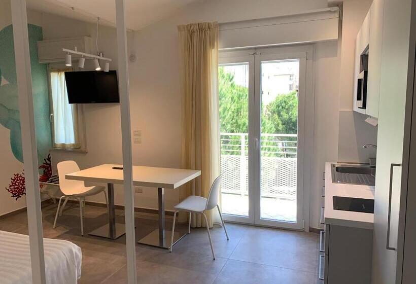 Студия Deluxe, Daniel Apartments