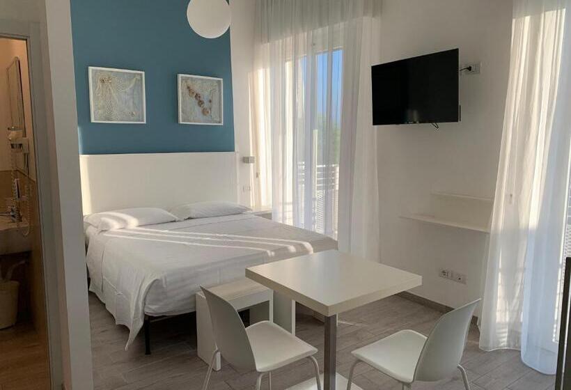 סטודיו סטנדרט, מיטה זוגית, Daniel Apartments