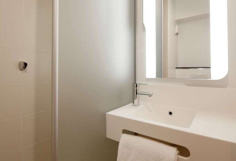 اتاق استاندارد چهار تخته, B&b Hotel Lyon Centre Part Dieu Gambetta