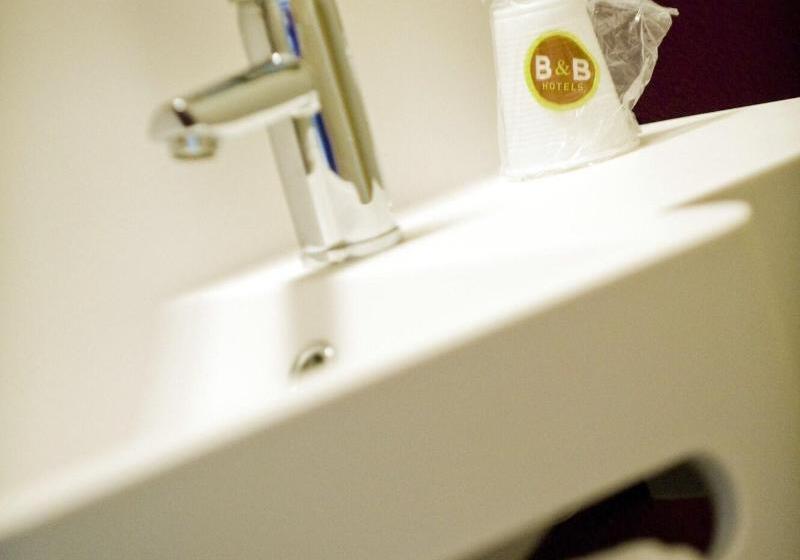 חדר סטנדרט לארבעה, B&b Hotel Lyon Centre Part Dieu Gambetta