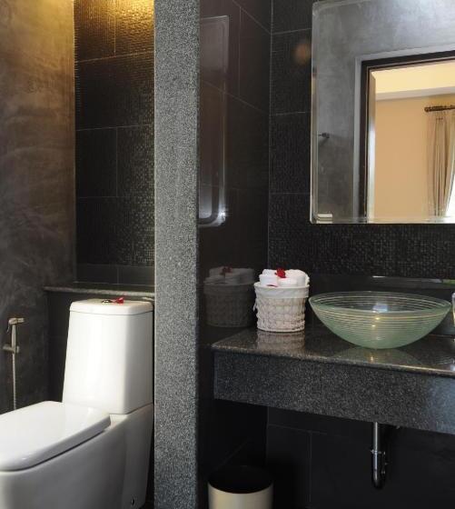 חדר דלוקס נוף בריכה, Clean Beach Resort