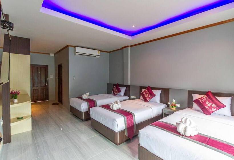 Deluxe Triple Room, Coco Bella