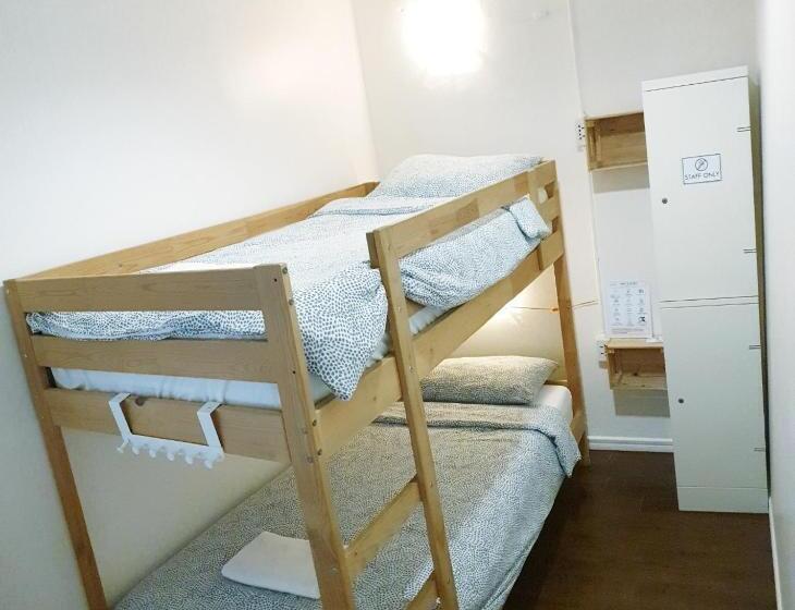 스탠다드 룸 공동 욕실, Cooper