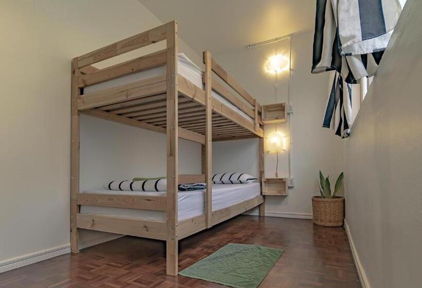 스탠다드 룸 공동 욕실, Cooper