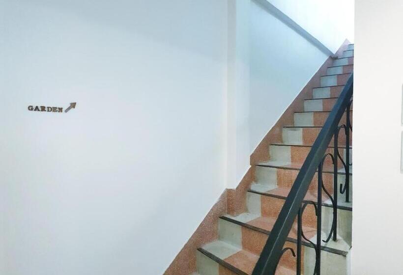 스탠다드 싱글 룸, Cooper