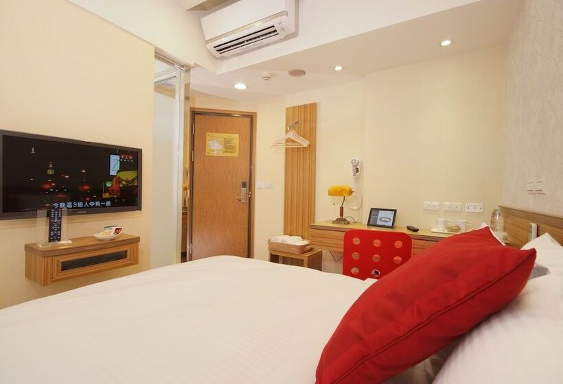 اتاق سوپریور, Golden