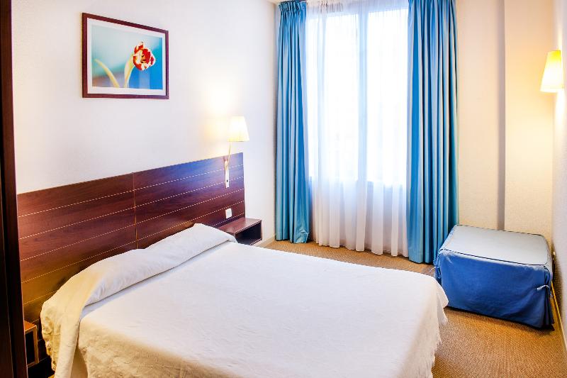 اتاق استاندارد با تخت بزرگ, Hampton Inn Houston Downtown