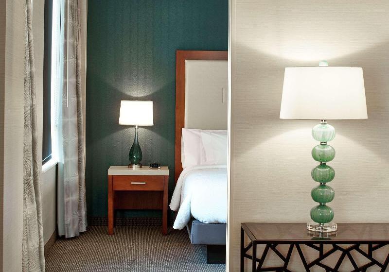 Люкс Кровать Кинг, Hilton Garden Inn Phoenix Downtown