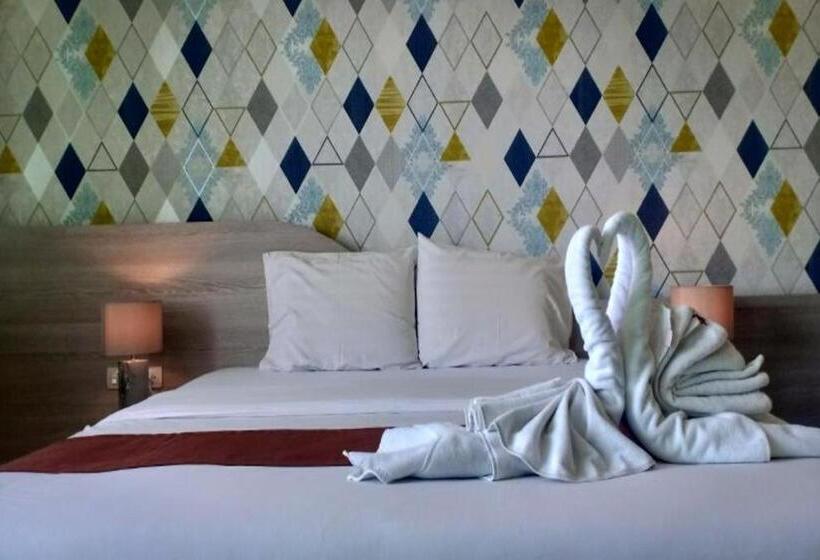 Quarto Superior, The Icon Place 1 @ Central Pattaya