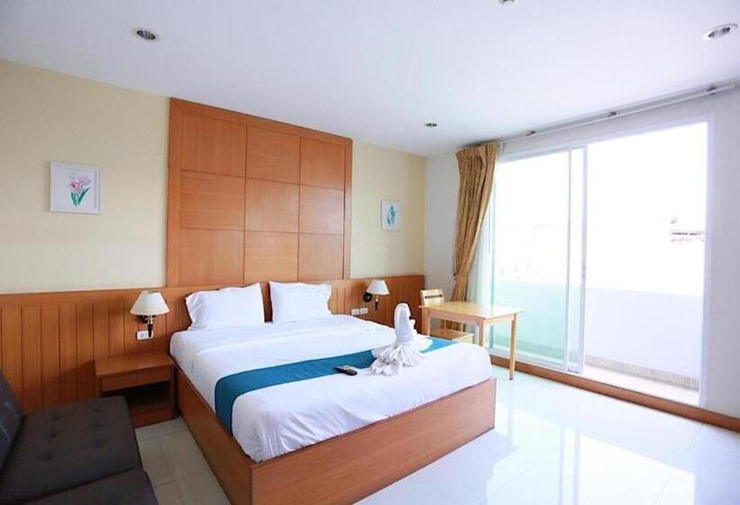 バルコニー付きデラックスルーム, The Icon Place 1 @ Central Pattaya