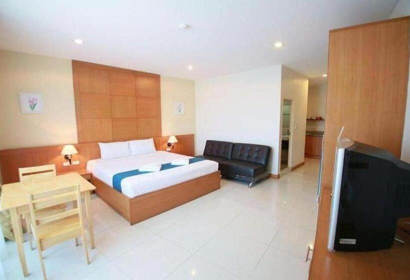 バルコニー付きデラックスルーム, The Icon Place 1 @ Central Pattaya