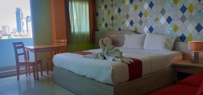 バルコニー付きデラックスルーム, The Icon Place 1 @ Central Pattaya