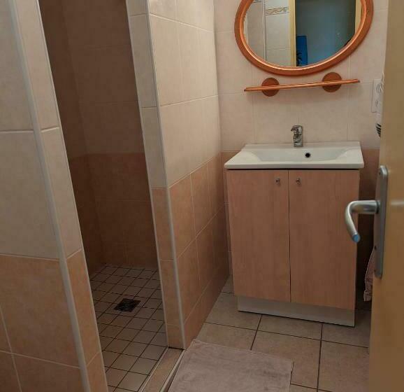 غرفة قياسية, Domaine Viticole Philippe Deschamps