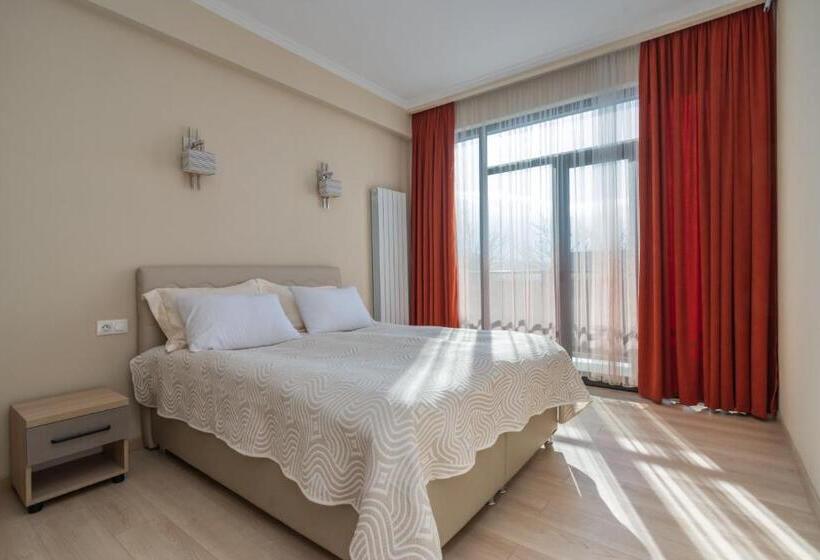 اتاق لوکس, Alexandria