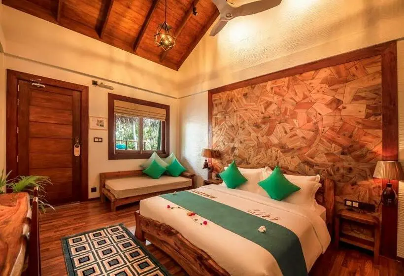 اتاق استاندارد با چشم‌انداز استخر, Island Luxury Boutique Hotel   Fulhadhoo