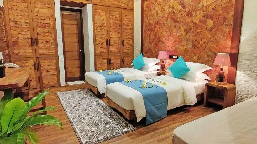 اتاق استاندارد با چشم‌انداز استخر, Island Luxury Boutique Hotel   Fulhadhoo