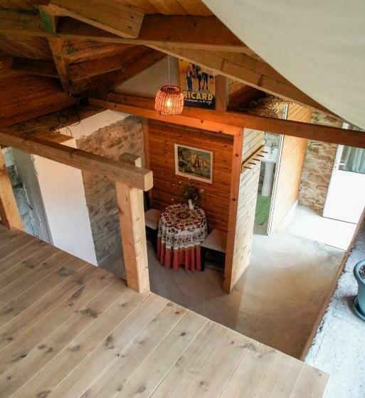 家庭间, Ferma Albanik