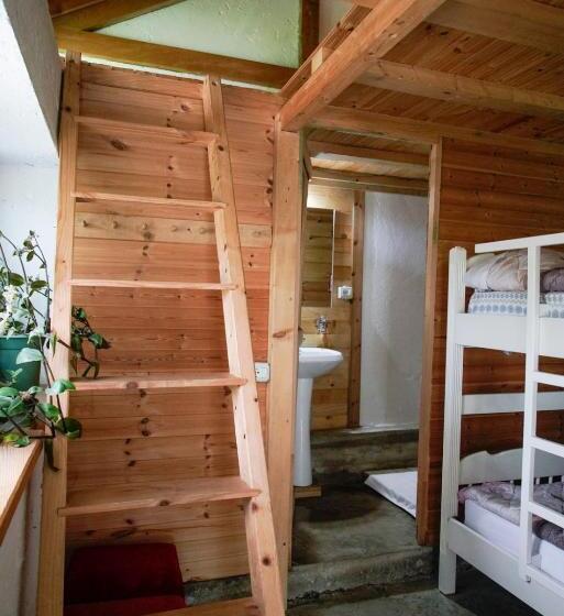 家庭间, Ferma Albanik