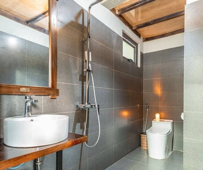 سوییت با چشمانداز استخر, Puluong Casa Resort