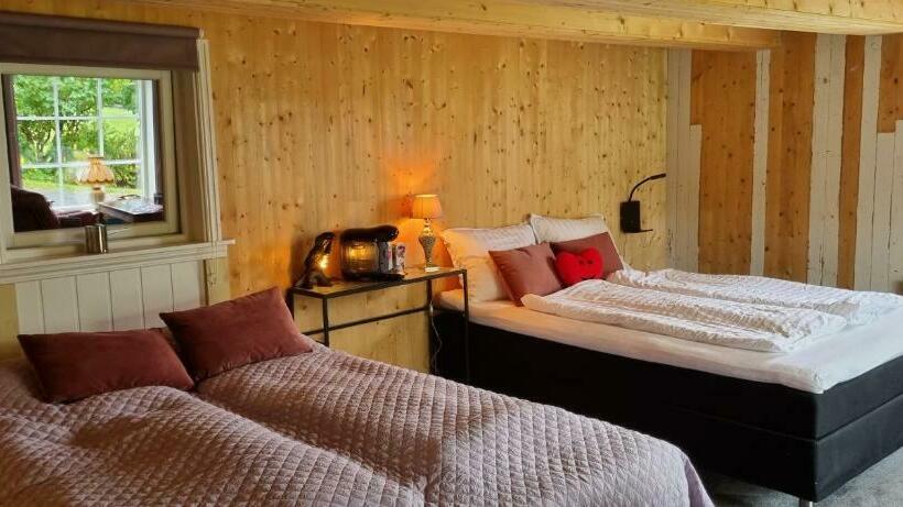 غرفة قياسية رباعية حمام مشترك, Rødseth Gårdsovernatting Hytter