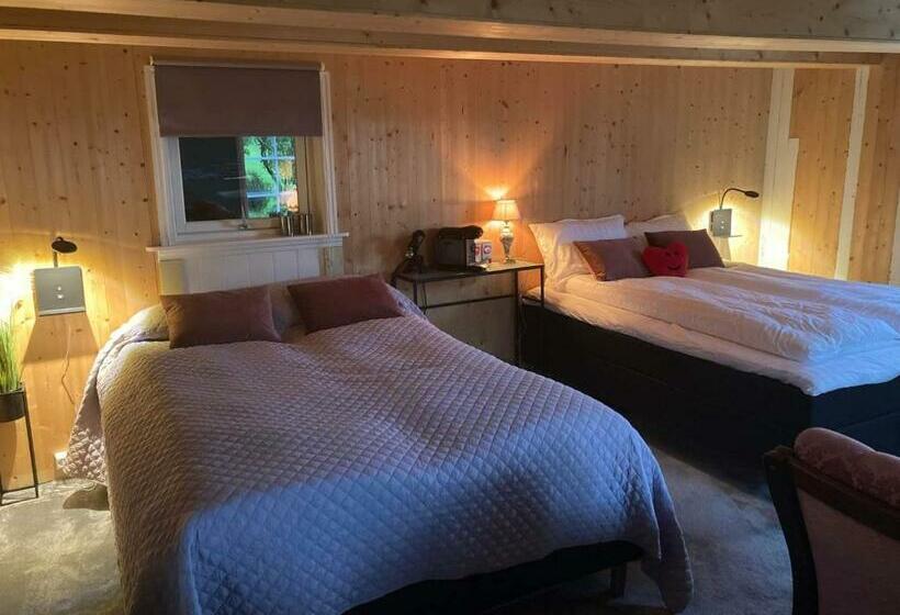 غرفة قياسية رباعية حمام مشترك, Rødseth Gårdsovernatting Hytter