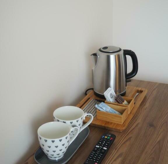 اتاق استاندارد چهار تخته, Svečių Namai žara