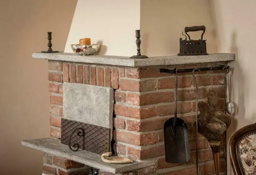 سوییت, Cascina Tetto Del Priore