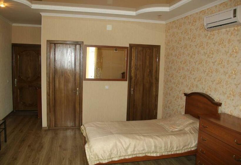 اتاق استاندارد, Kristall