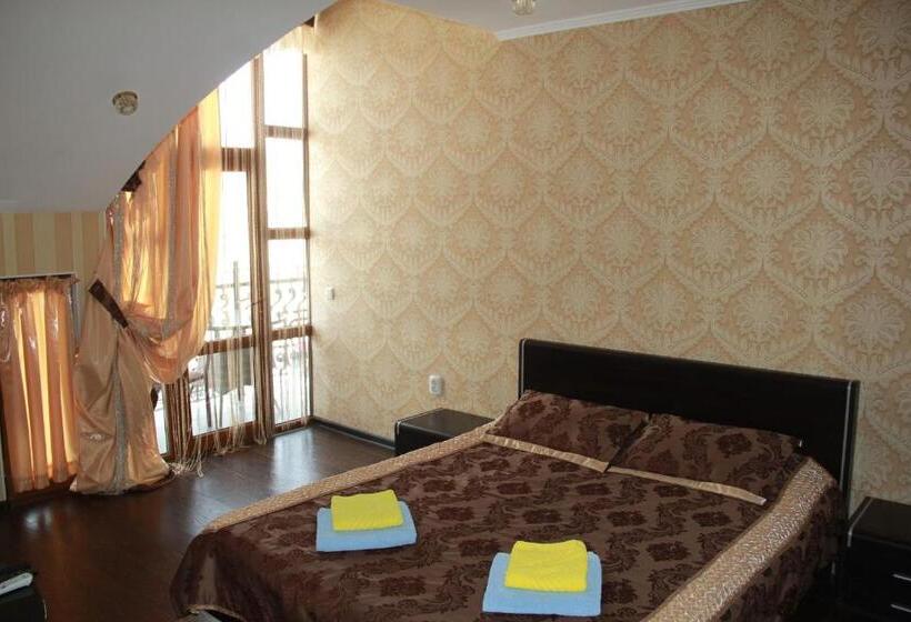 سوییت سوپریور, Kristall