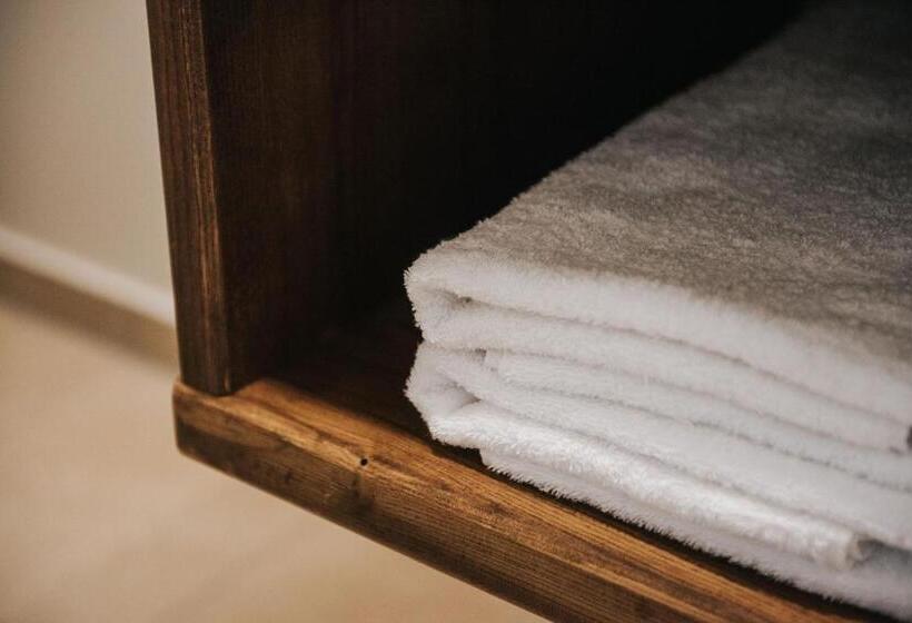 اتاق استاندارد با چشم‌انداز دریا, Tulivee Villa