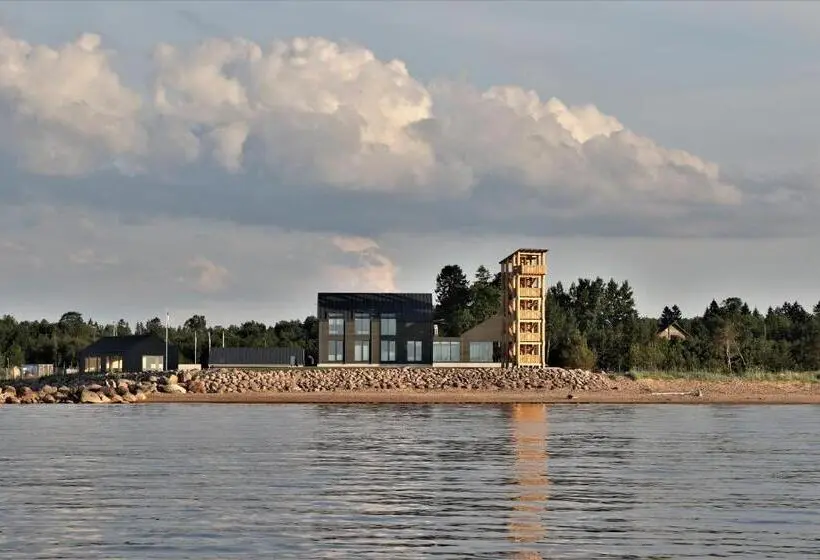 سوییت, Tulivee Villa
