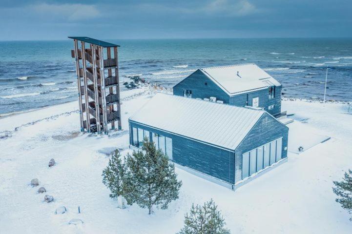 سوییت, Tulivee Villa