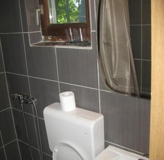 اتاق استاندارد سه نفره, Vodenica Lug