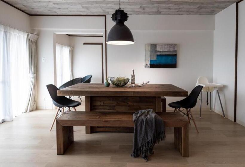 דירת 4 חדרים, Little Santa