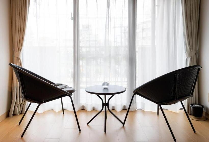 בית, חדר שינה 1, Little Santa