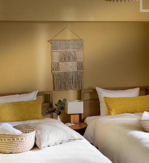 בית, חדר שינה 1, Little Santa